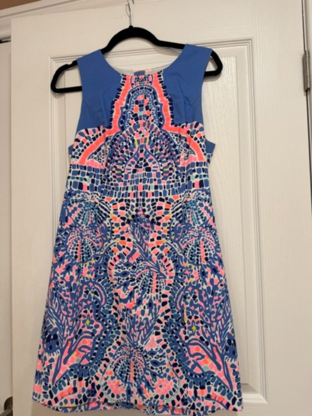 Lilly Pulitzer Sleeveless Shift Dress Blue Pink Print Size 10 Like New